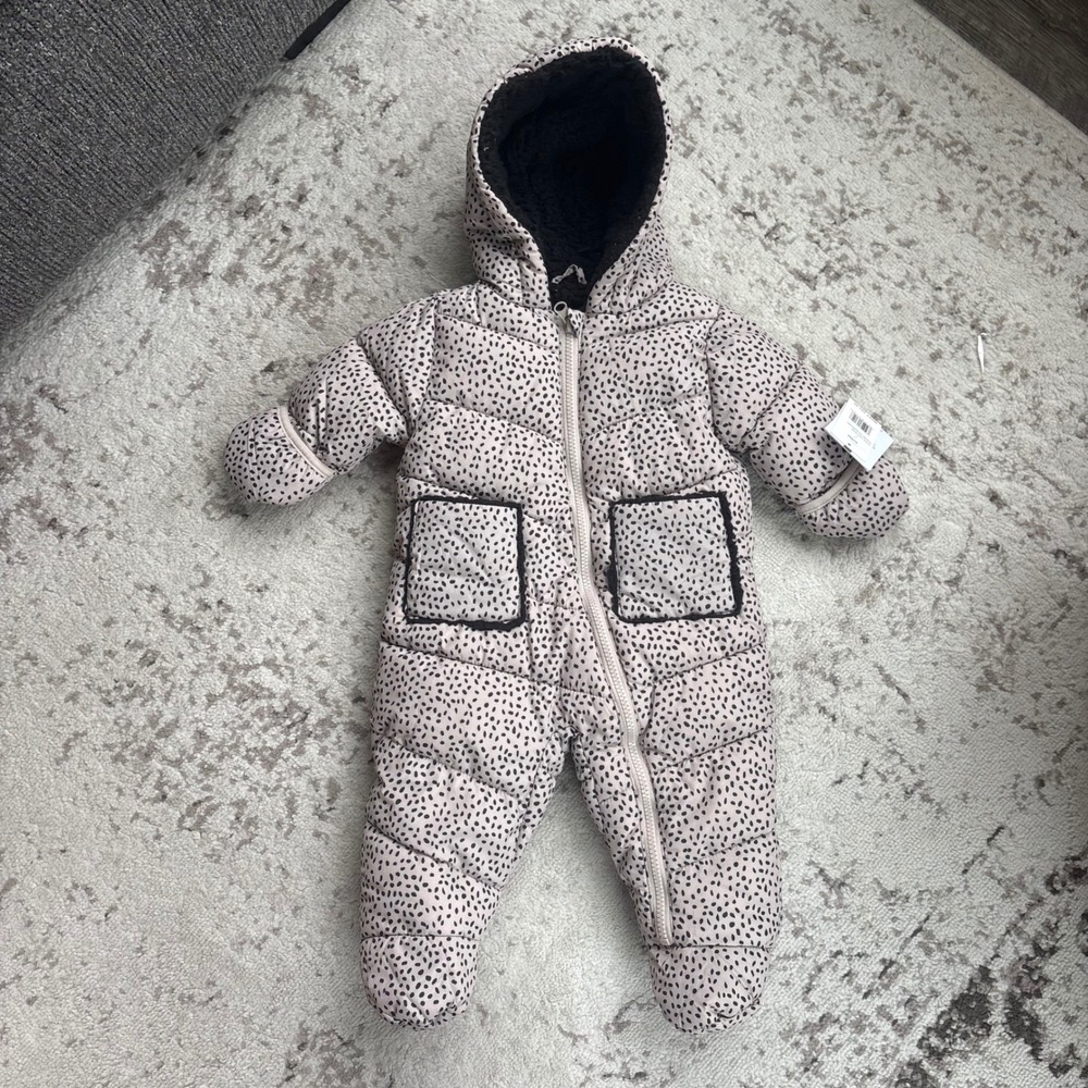 Jessica‎ Simpson Baby Girls Puffer Snowsuit Pram bunting coat size 6-9 months